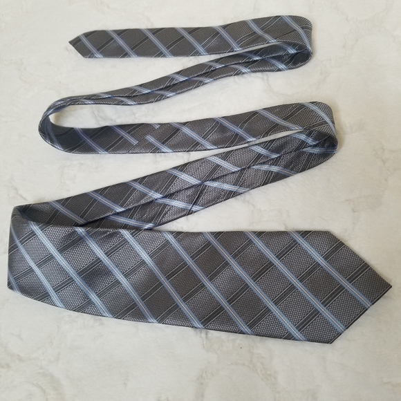 Angelo Rossi Plaid Blue Gray Neck Tie - Picture 2 of 8